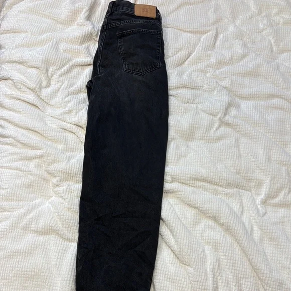 Urban Outfitters Women's Dark Wash Boyfriend Jeans - Picture 3 of 6